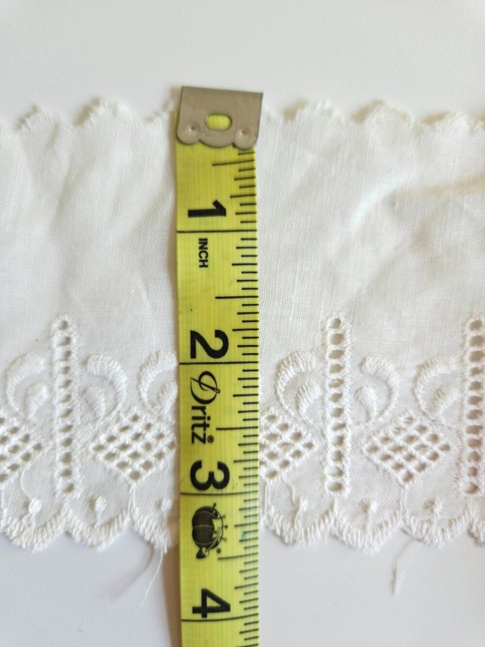 Vintage White Eyelet Lace Trim 3-Inch Wide Scalloped Cotton Fabric Edging - Picture 6 of 11